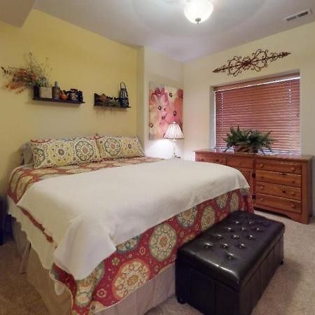 120 Winding Meadow By Vacation Rentals For You Monument ภายนอก รูปภาพ
